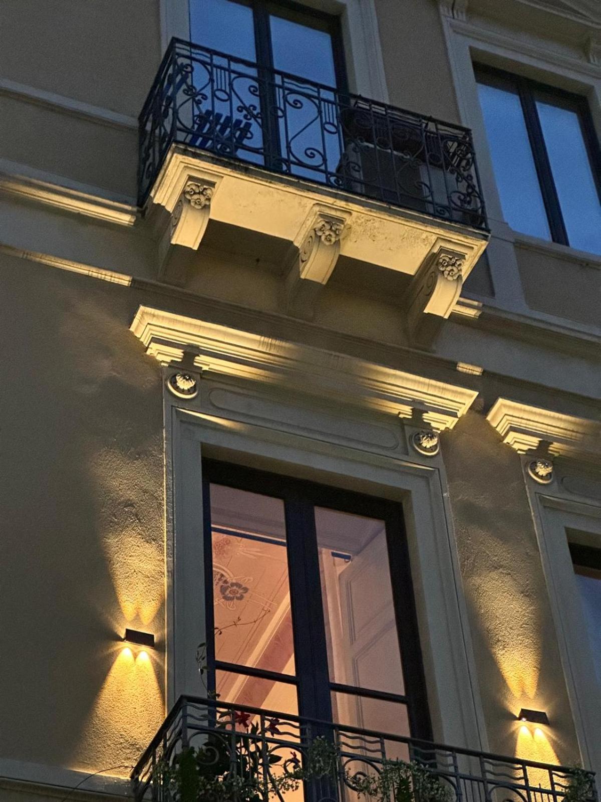 Art Palace Apartment City Center كاتانيا المظهر الخارجي الصورة